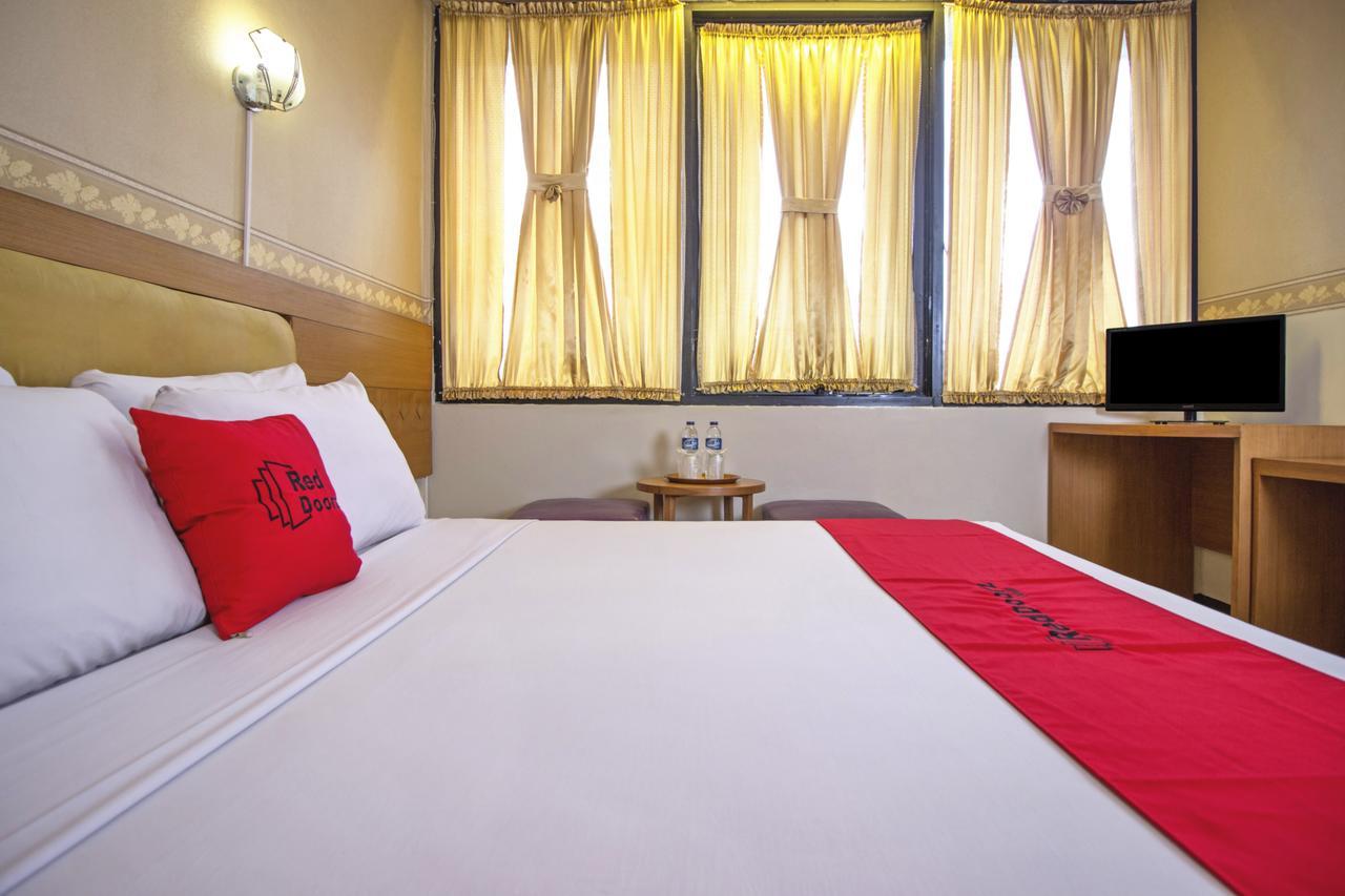 Reddoorz Plus @ Sukamulya Pasteur 2 Бандунг Экстерьер фото